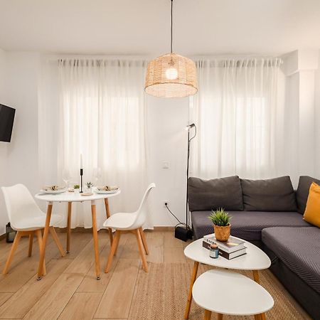 Nordik Apartments Urban - Perchel "Skogar" Малага Екстер'єр фото