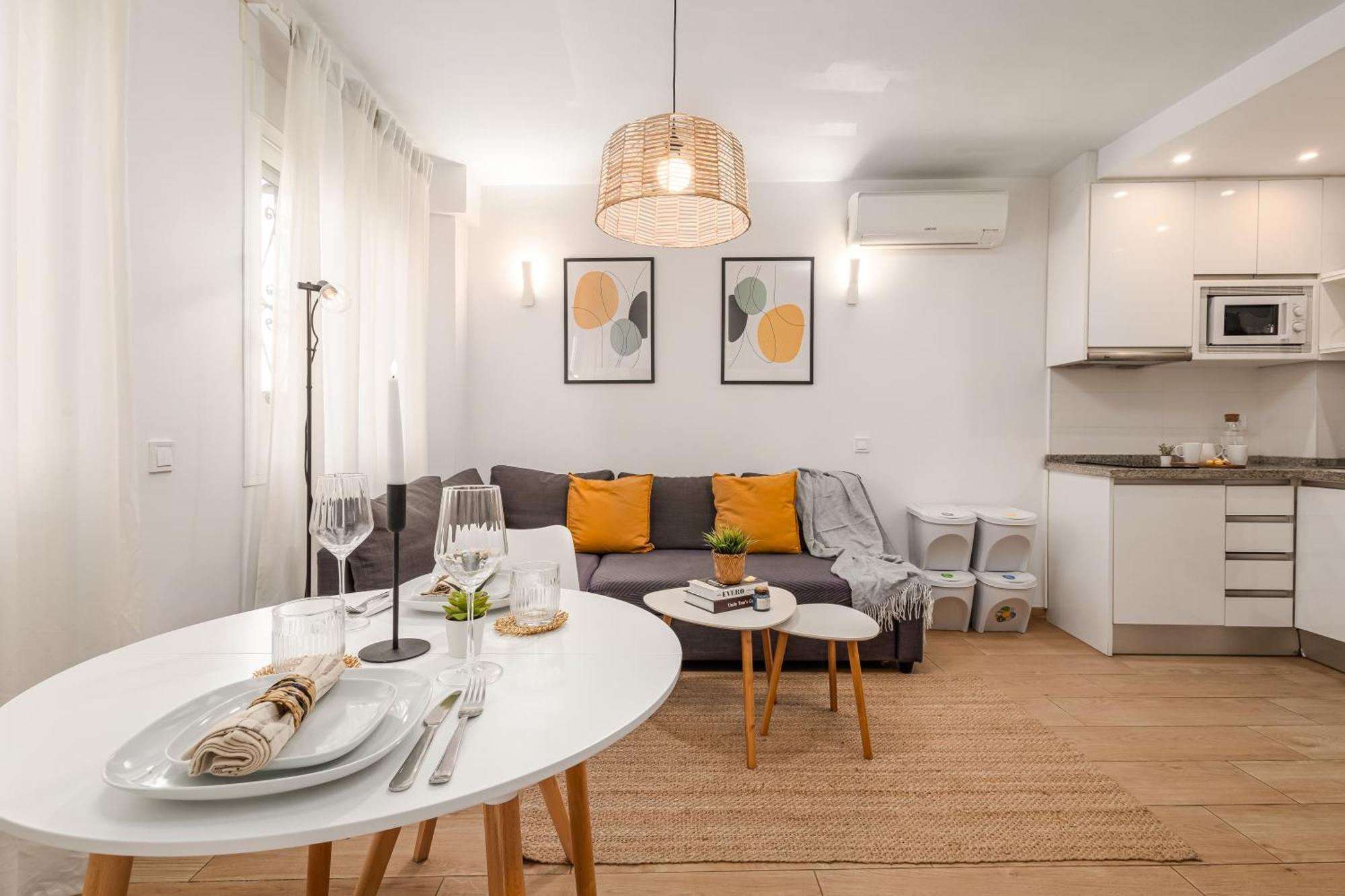 Nordik Apartments Urban - Perchel "Skogar" Малага Екстер'єр фото